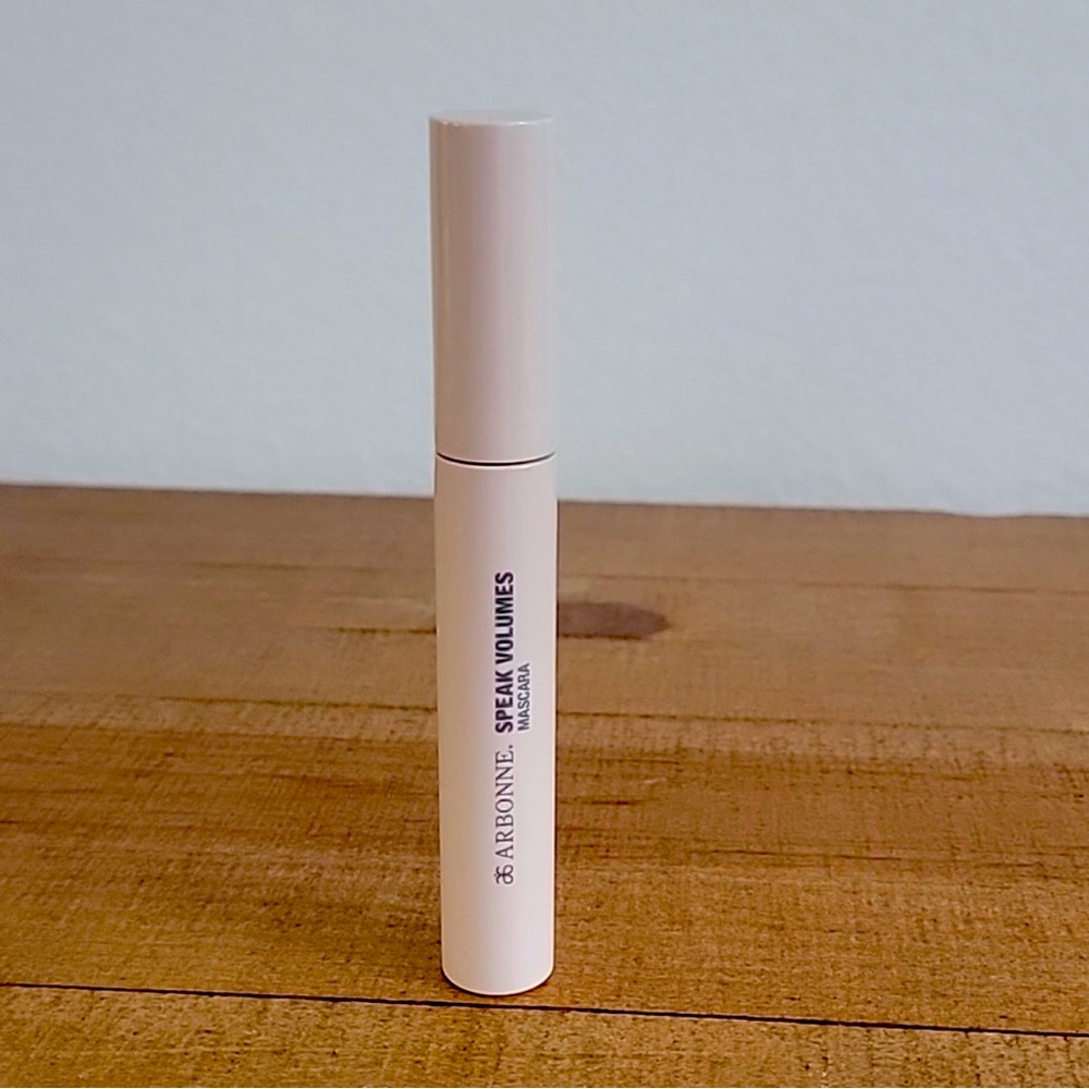 Arbonne - Speak Volumes Mascara NWT unopened vegan